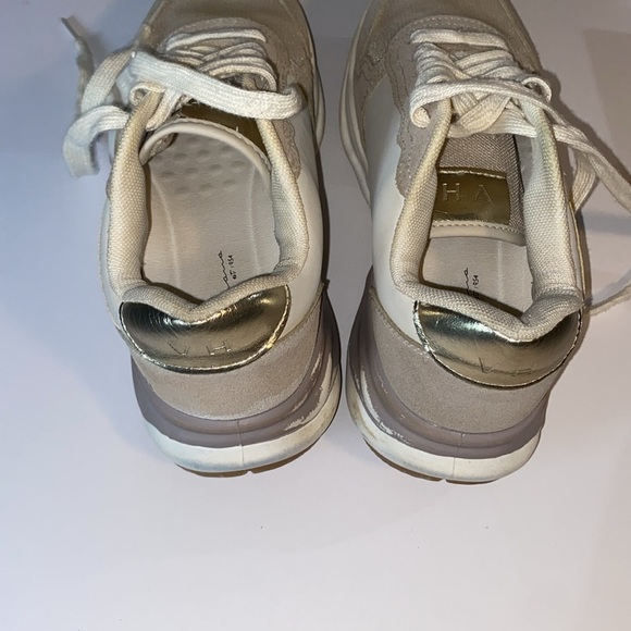 Vintage Havana Cream and Gold Star Sneakers SZ 8 - Picture 6 of 12